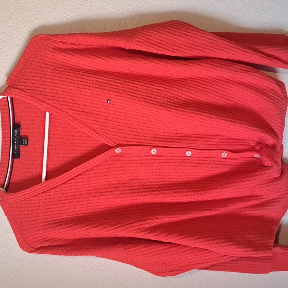 Tommy Hilfiger waffle knit tie-hem buttoned cardigan sweater top - Picture 5 of 11